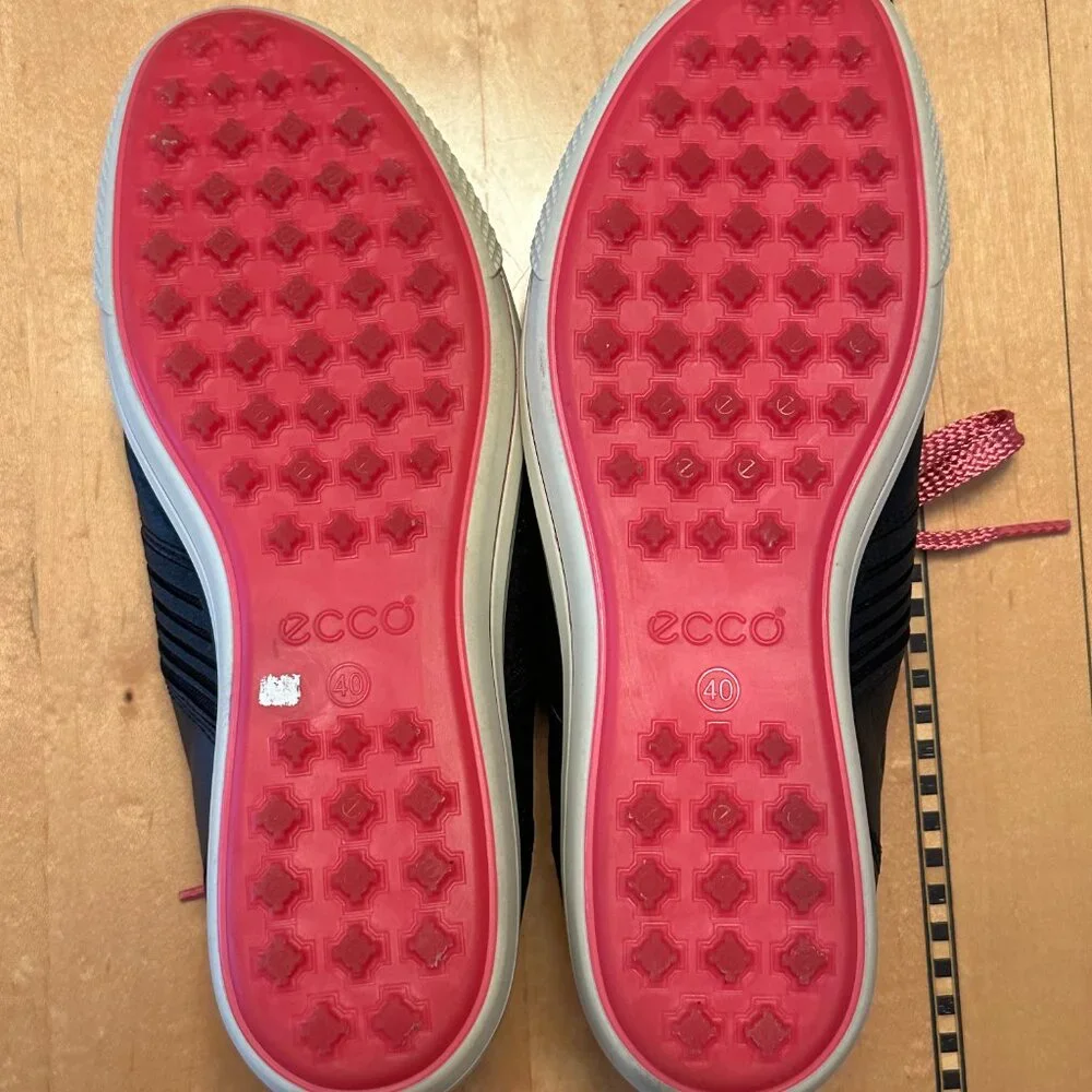 Women's Ecco Size 40 Hydromax Black & Pink Leather spikeless Golf Shoes - Picture 8 of 9